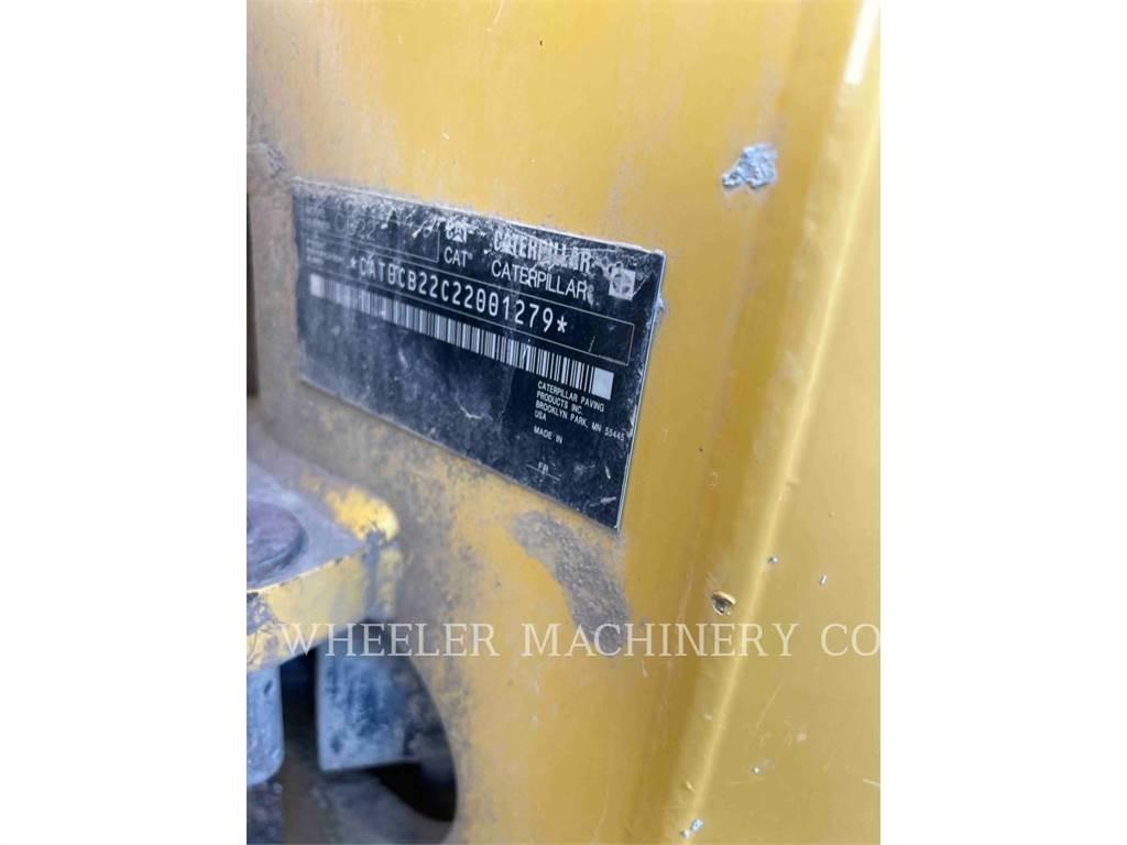 CAT CB22 Ψεκαστήρες ασφάλτου