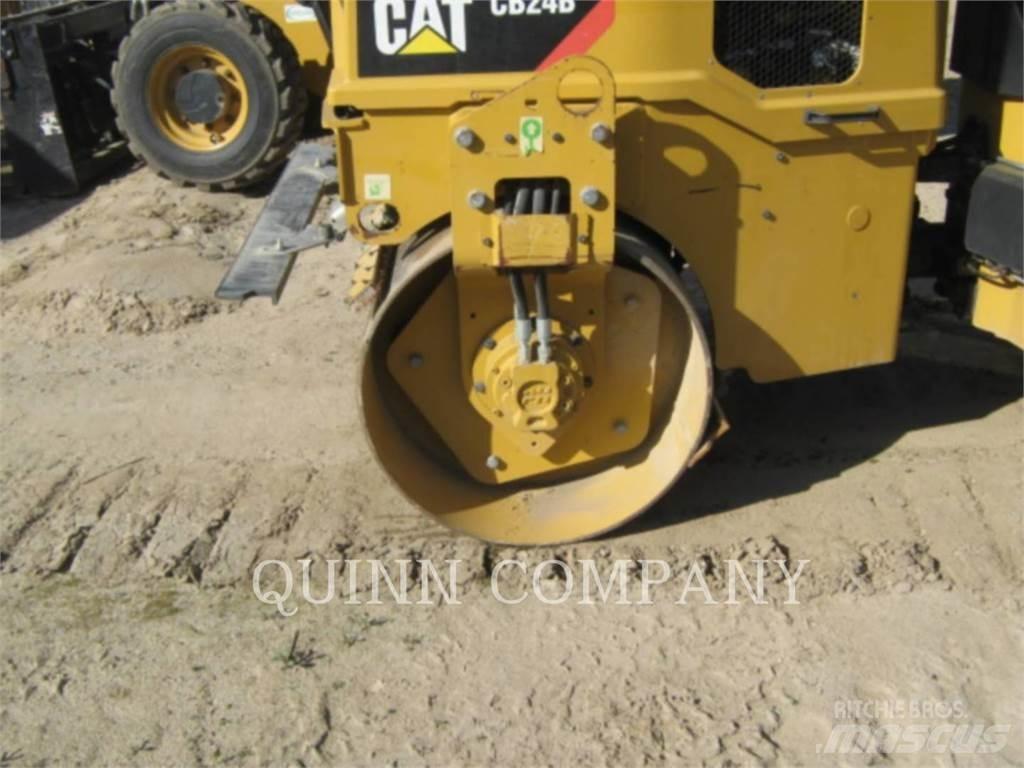 CAT CB24B Οδοστρωτήρες διπλού κυλίνδρου