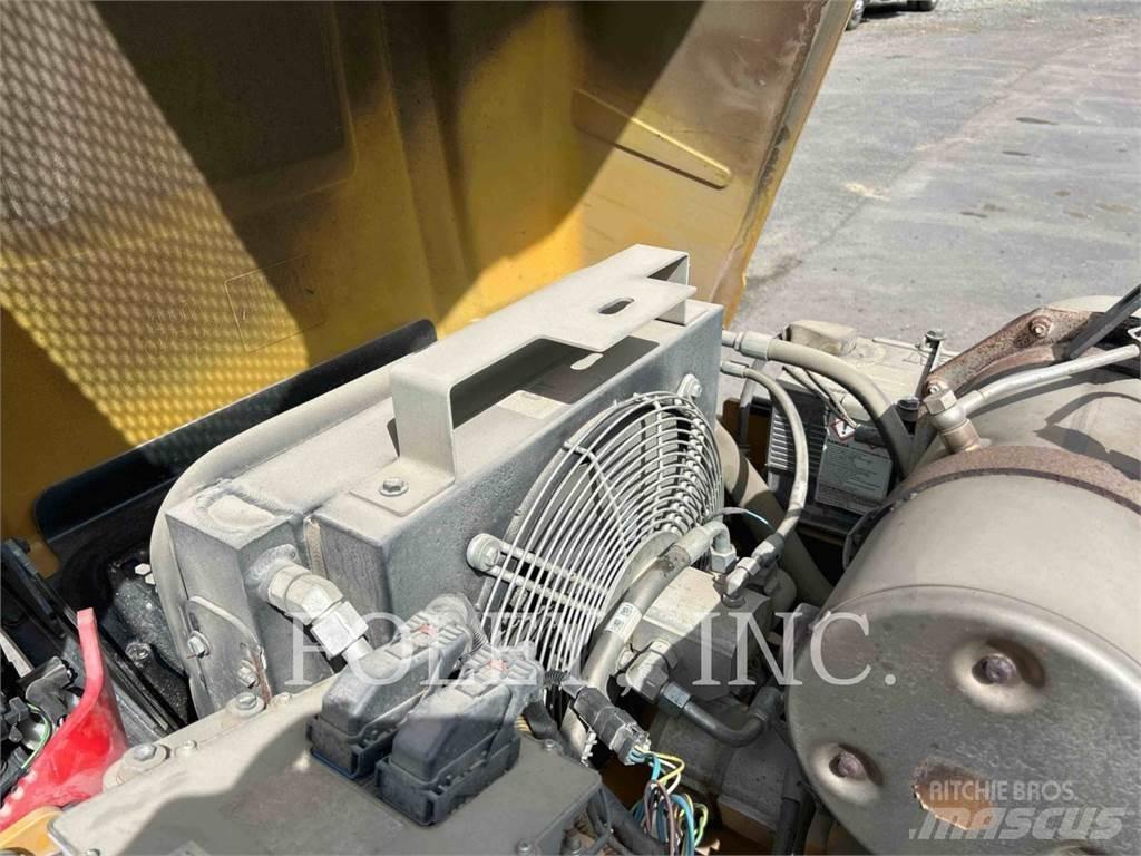 CAT CB34B Οδοστρωτήρες διπλού κυλίνδρου