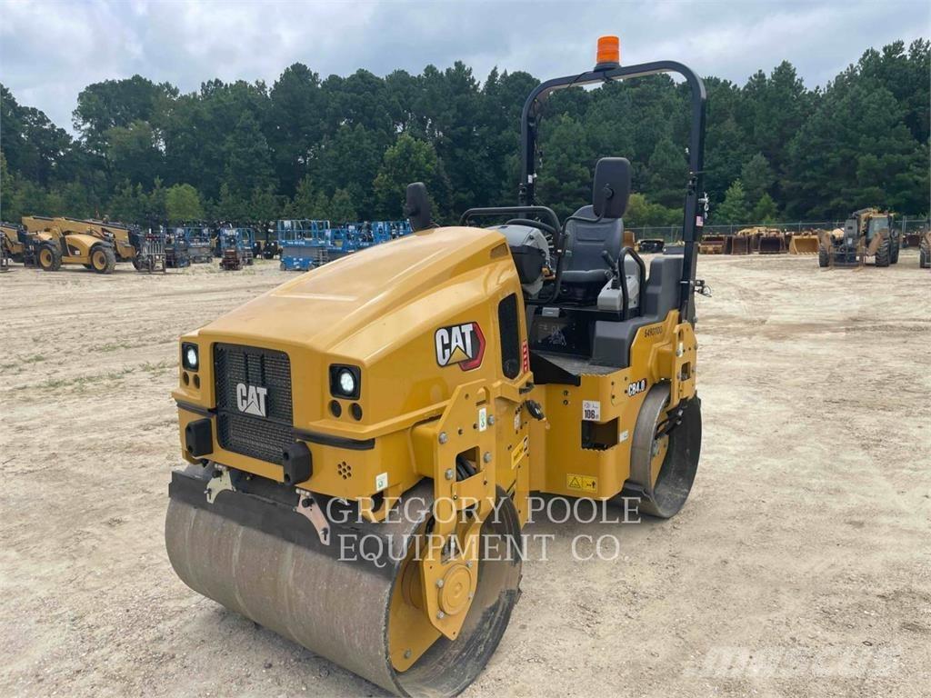 CAT CB4.003 Οδοστρωτήρες διπλού κυλίνδρου