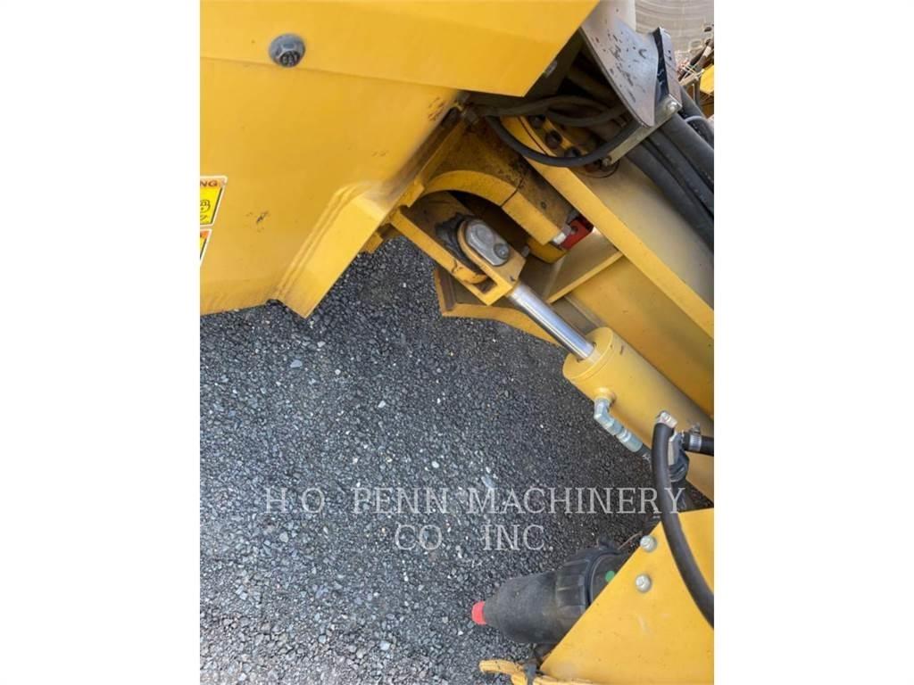 CAT CB64 Οδοστρωτήρες διπλού κυλίνδρου