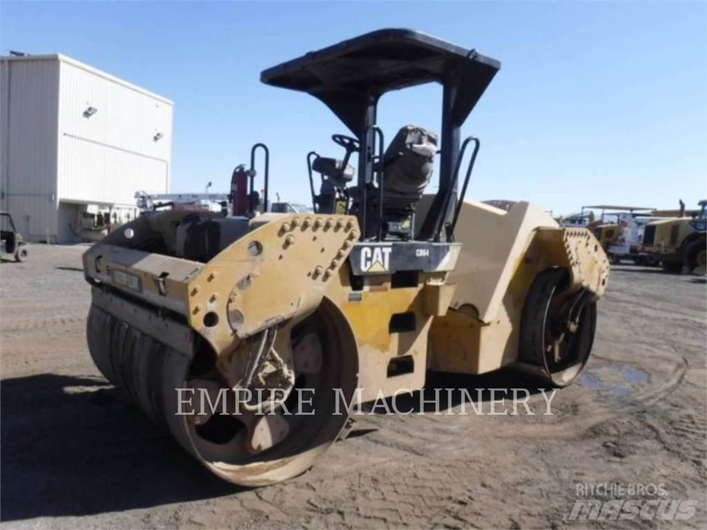 CAT CB64 Οδοστρωτήρες διπλού κυλίνδρου