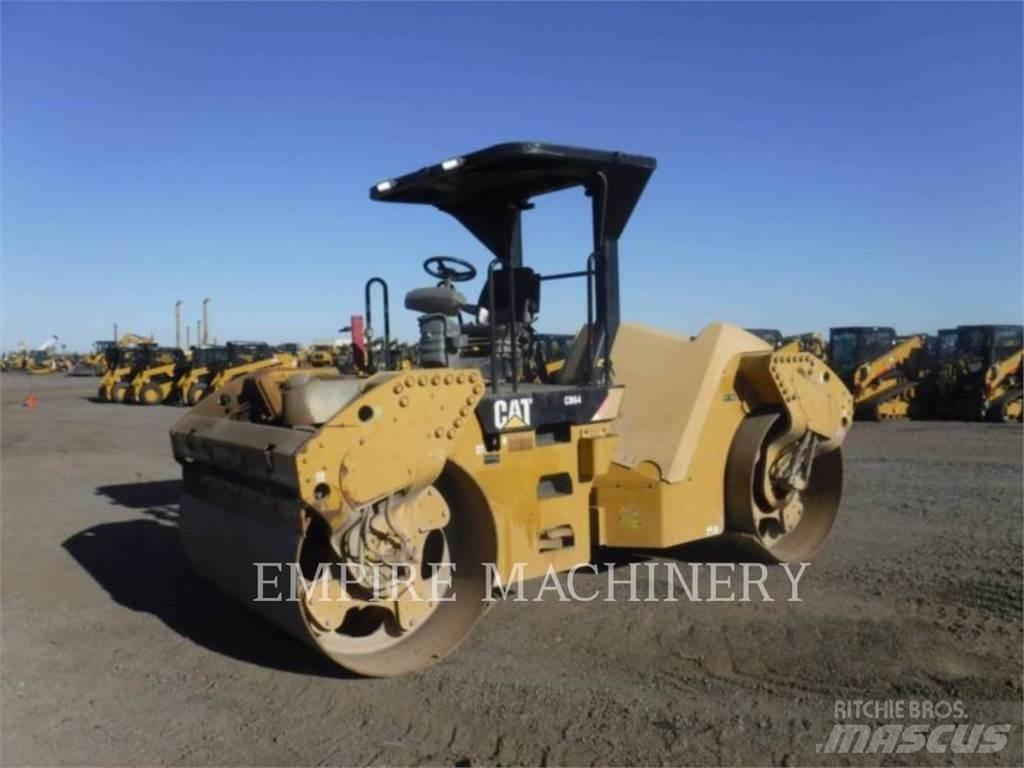 CAT CB64 Οδοστρωτήρες διπλού κυλίνδρου