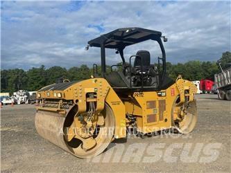 CAT CB64B Οδοστρωτήρες διπλού κυλίνδρου