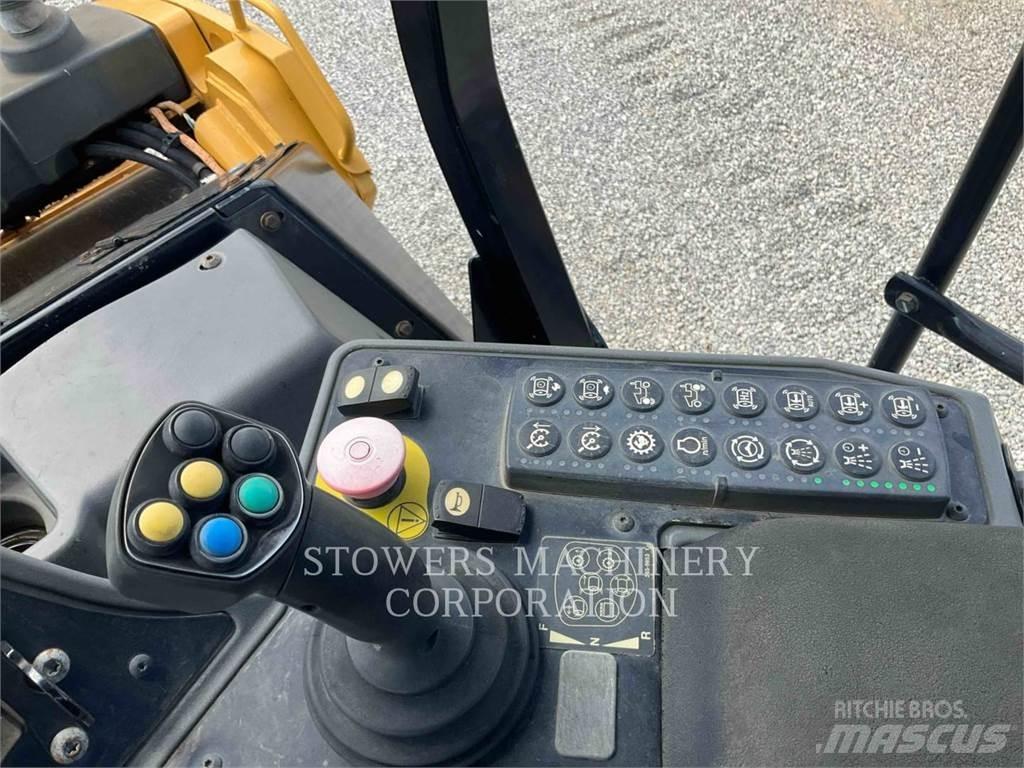 CAT CB64B Κύλινδροι συμπίεσης εδάφους