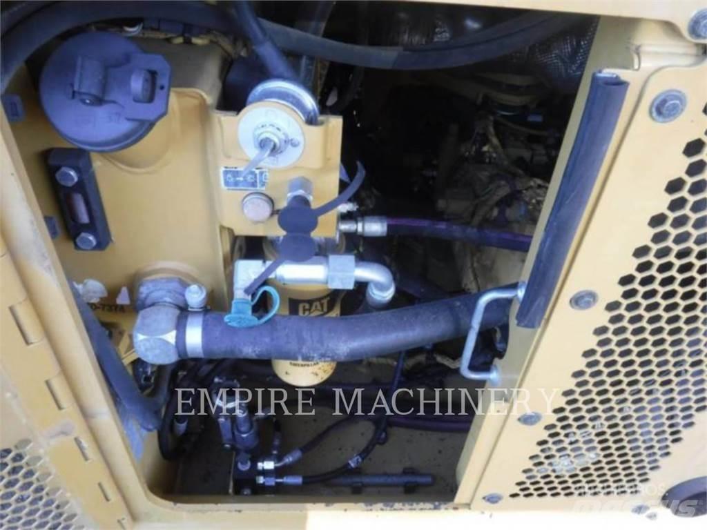 CAT CB66B Οδοστρωτήρες διπλού κυλίνδρου