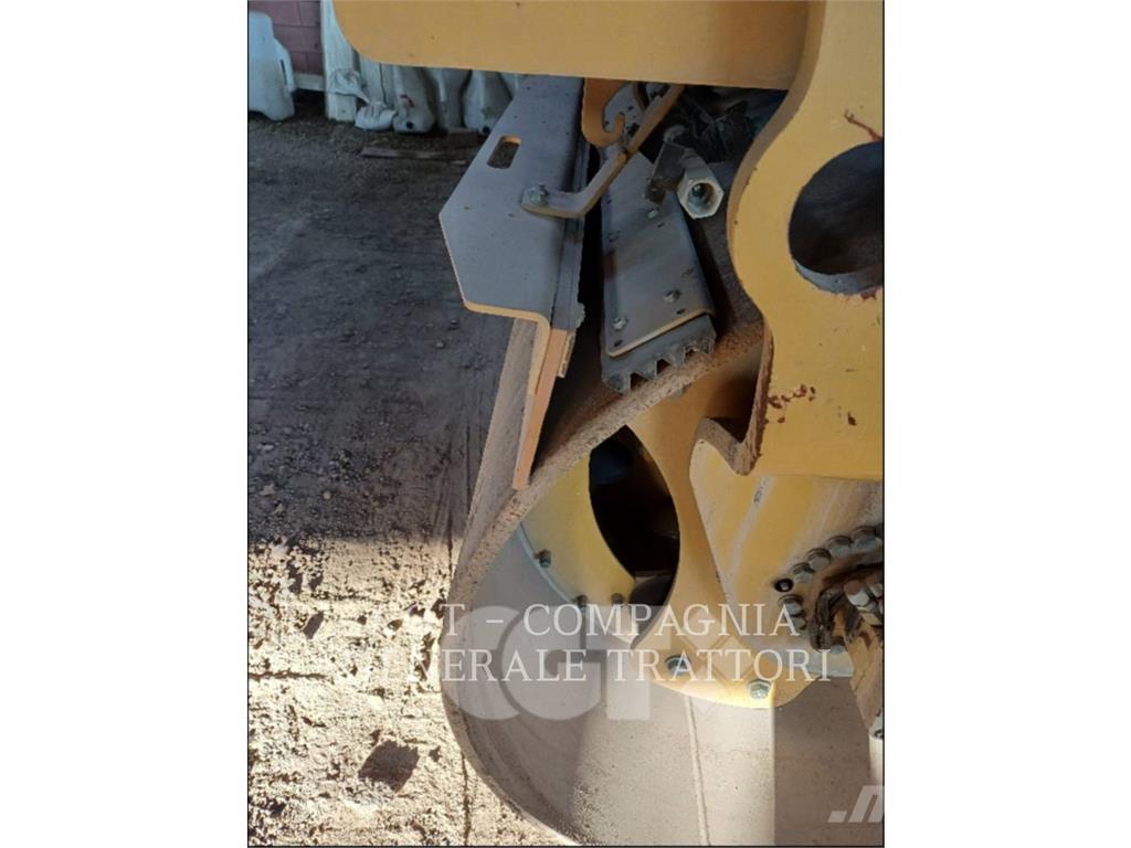 CAT CB7 Επίστρωση ασφάλτου