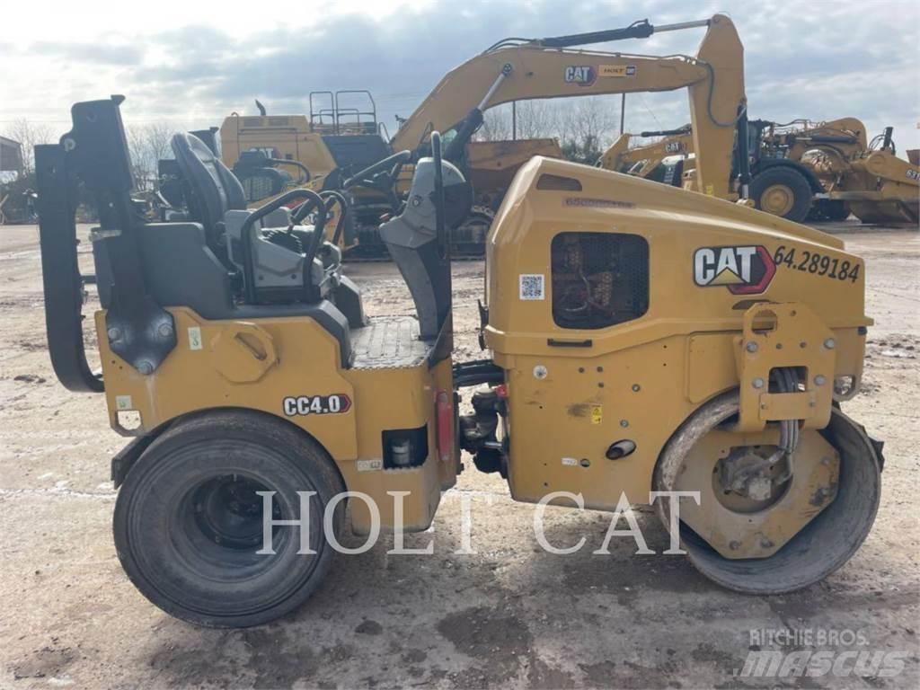 CAT CC4.0 Μπουλντόζες με λάστιχα
