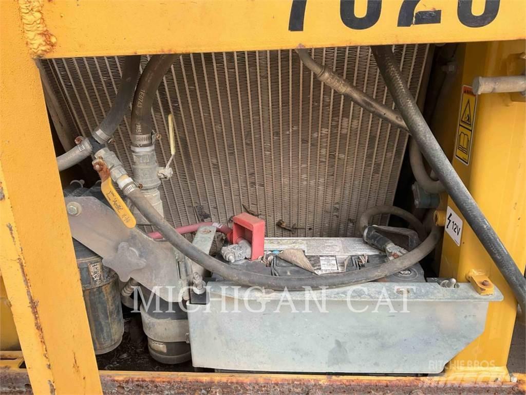 CAT CD54 Οδοστρωτήρες διπλού κυλίνδρου