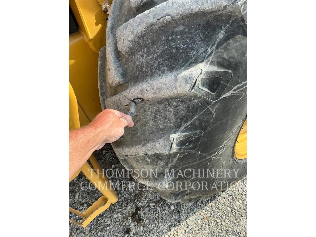 CAT CP56B Οδοστρωτήρες μονού κυλίνδρου