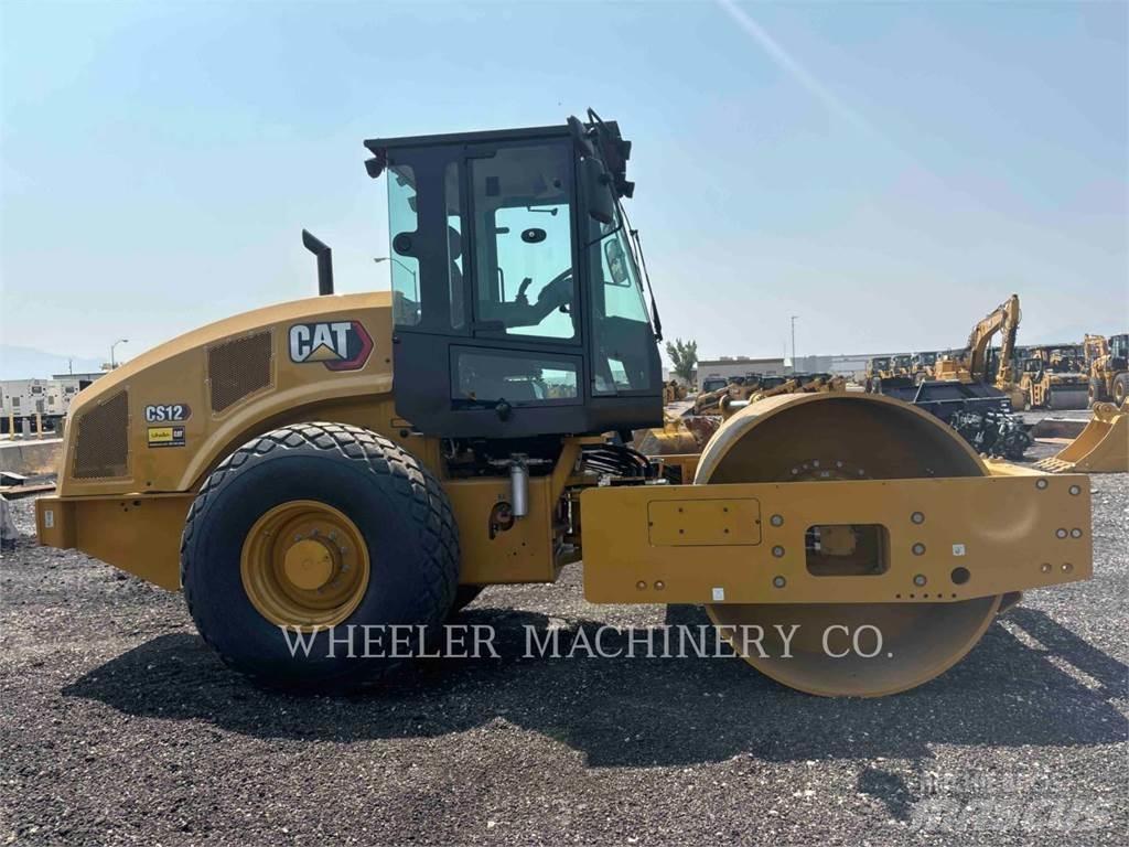 CAT CS12 Οδοστρωτήρες μονού κυλίνδρου