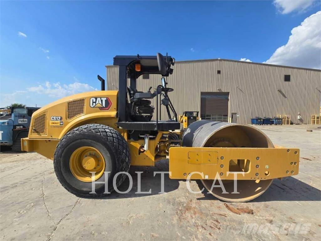 CAT CS12 Οδοστρωτήρες μονού κυλίνδρου