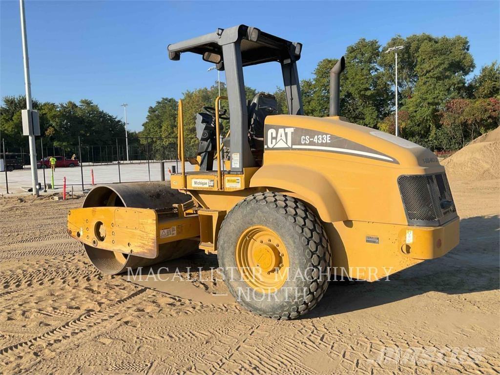 CAT CS433E Οδοστρωτήρες μονού κυλίνδρου