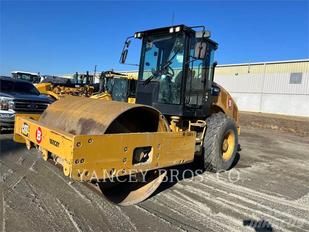 CAT CS54B Κύλινδροι συμπίεσης εδάφους