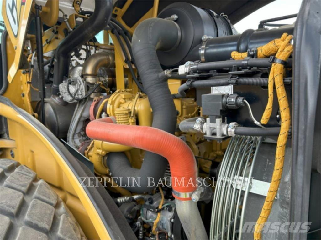 CAT CS66B Κύλινδροι συμπίεσης εδάφους