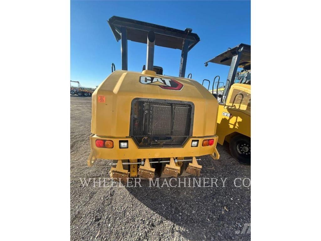 CAT CW16 Κύλινδροι με επίσωτρα με αέρα