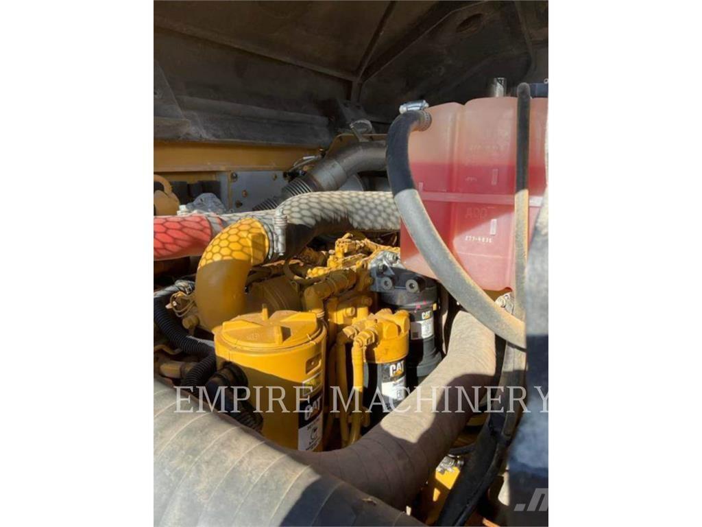 CAT CW34 Κύλινδροι με επίσωτρα με αέρα