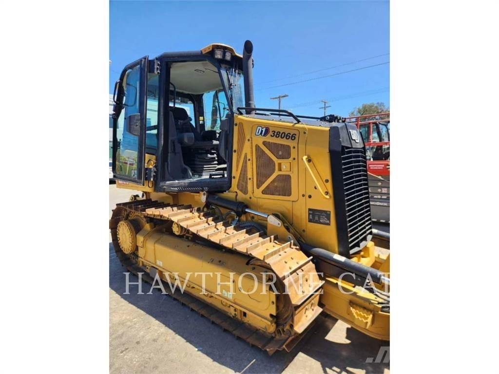 CAT D1 Μπουλντόζες με ερπύστριες