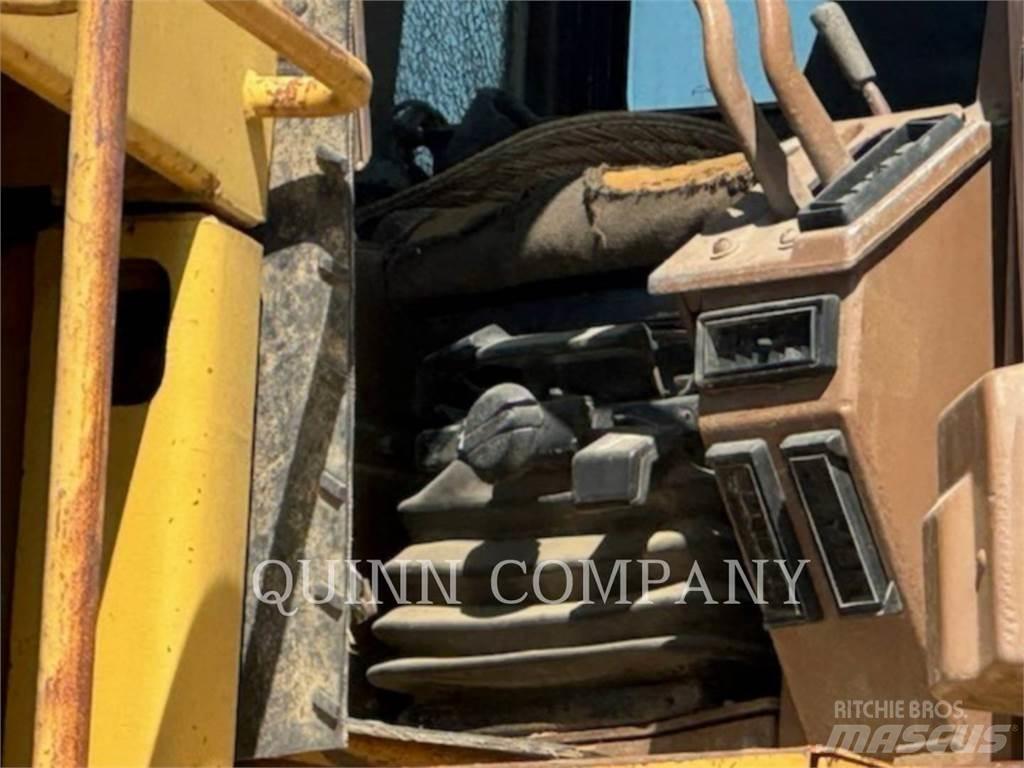 CAT D10 Μπουλντόζες με ερπύστριες