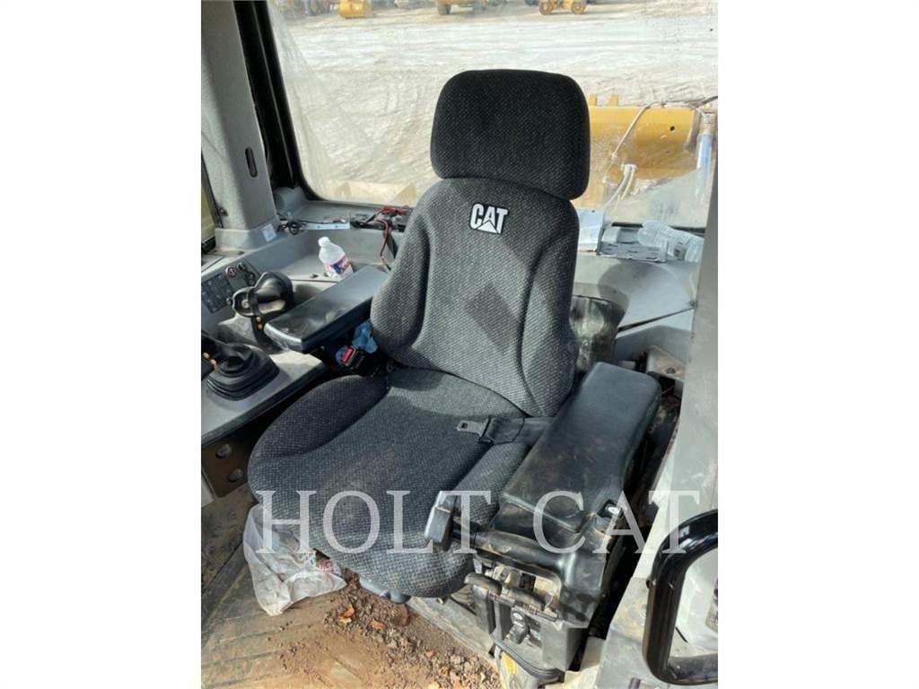 CAT D10T Μπουλντόζες με ερπύστριες