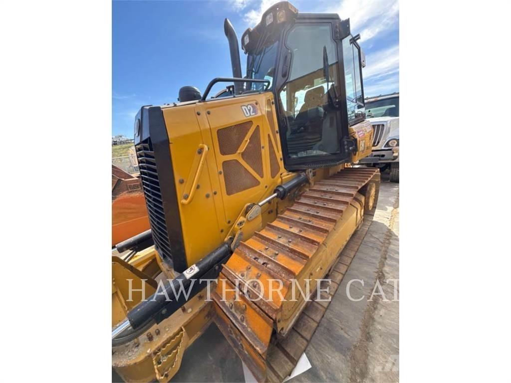 CAT D2 Μπουλντόζες με ερπύστριες