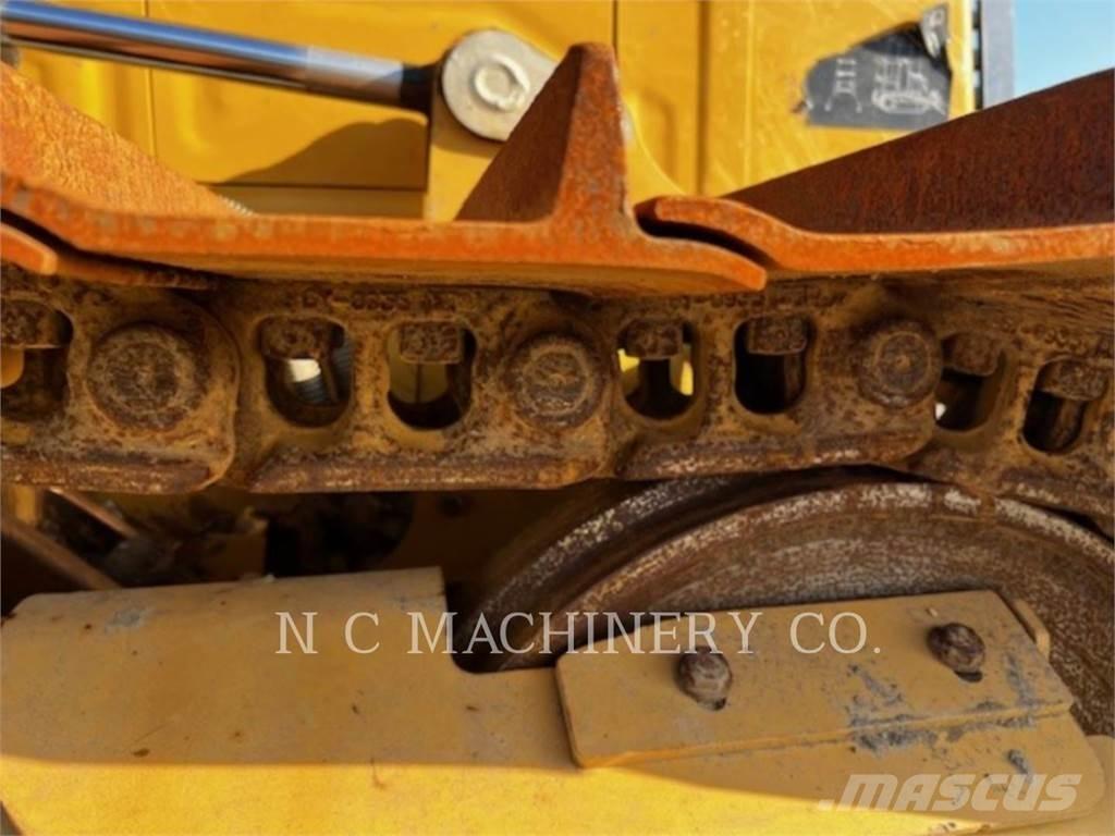 CAT D2 XLCN Μπουλντόζες με ερπύστριες