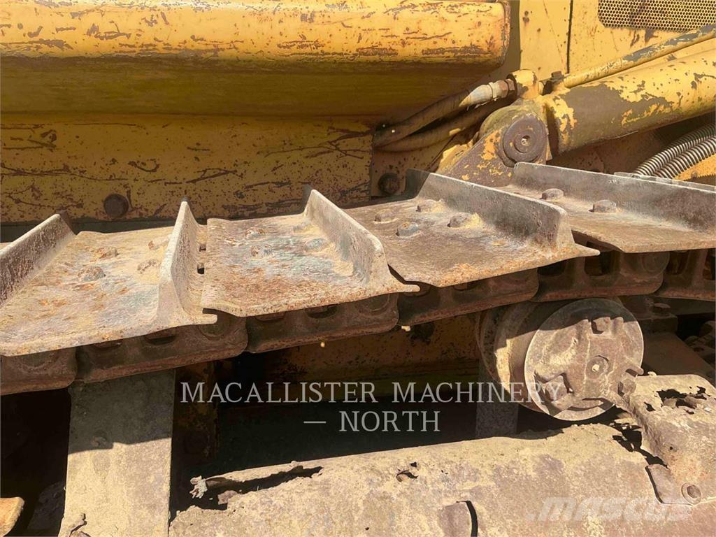 CAT D3C Μπουλντόζες με ερπύστριες