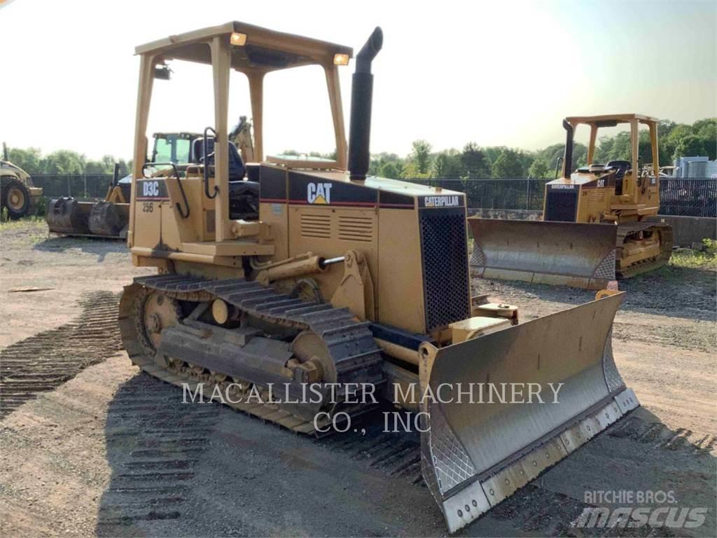 CAT D3CIII Μπουλντόζες με ερπύστριες