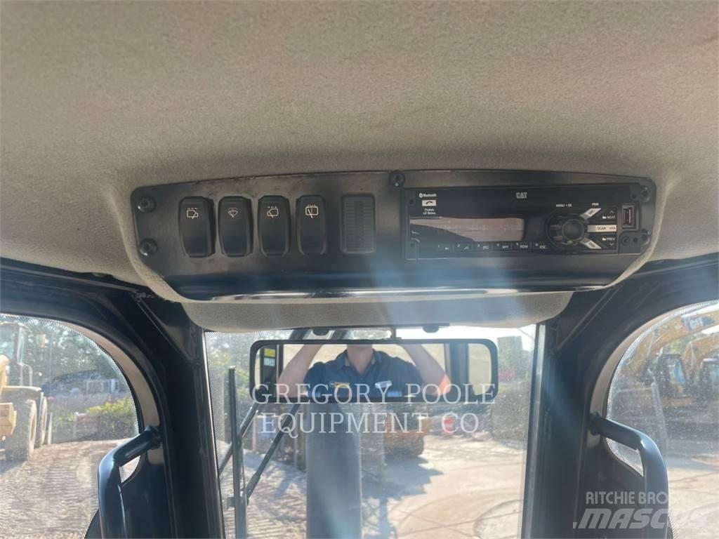 CAT D3K2LGP Μπουλντόζες με ερπύστριες