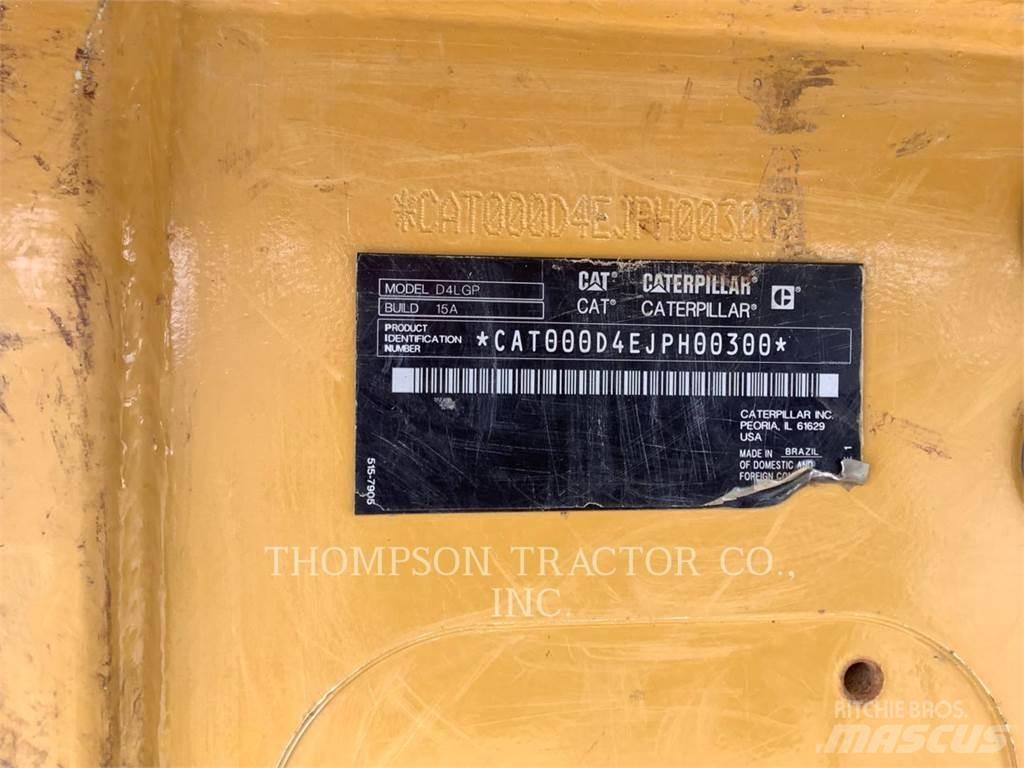 CAT D4 Μπουλντόζες με ερπύστριες
