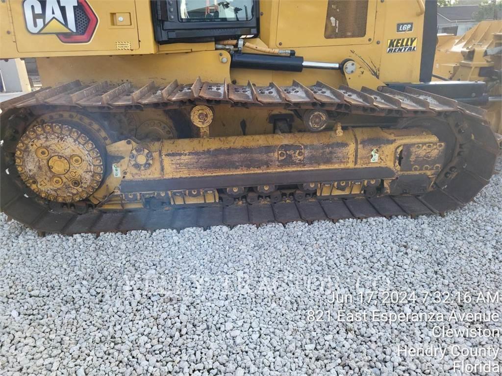 CAT D4 Μπουλντόζες με ερπύστριες