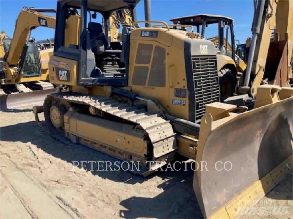 CAT D4K2 Μπουλντόζες με ερπύστριες