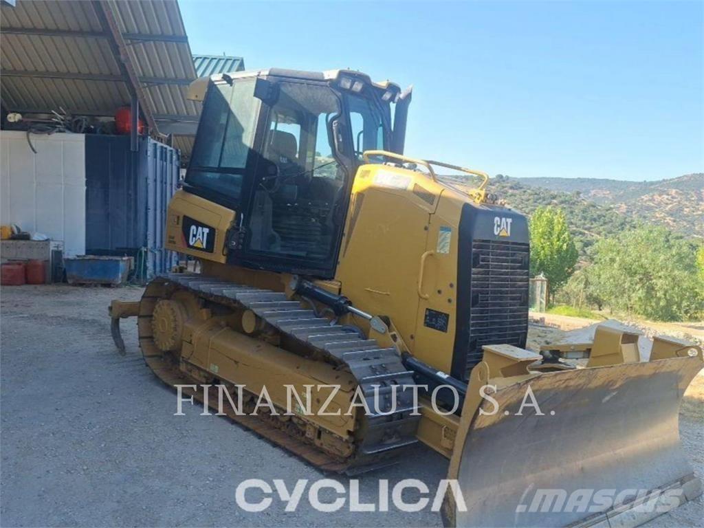 CAT D4K2 Μπουλντόζες με ερπύστριες