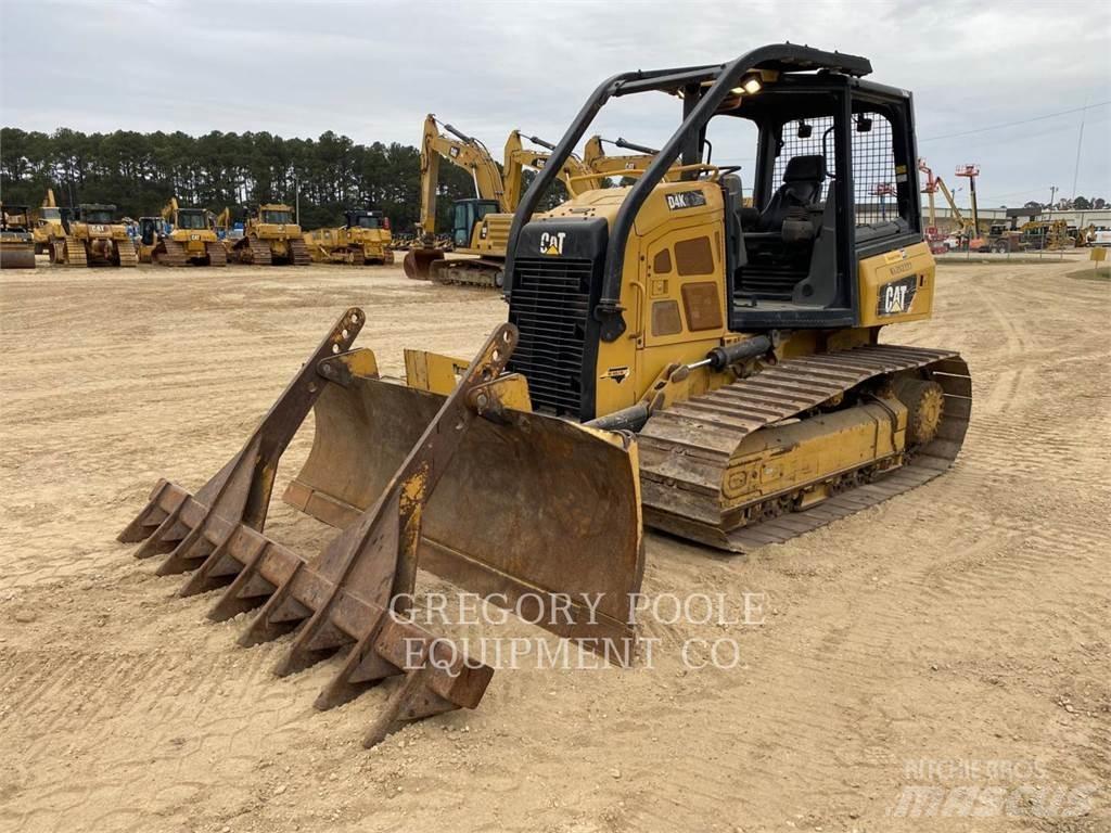 CAT D4K2LGP Μπουλντόζες με ερπύστριες