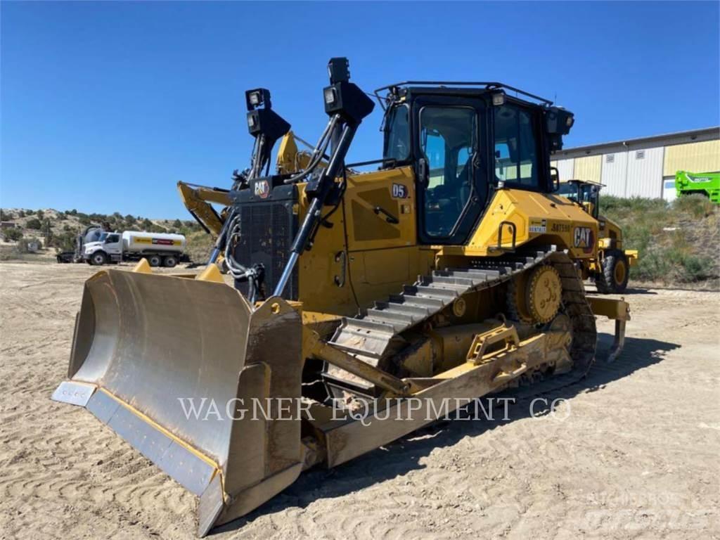 CAT D5 Μπουλντόζες με ερπύστριες
