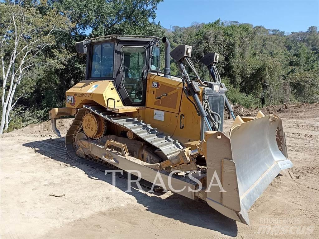 CAT D5 Μπουλντόζες με ερπύστριες