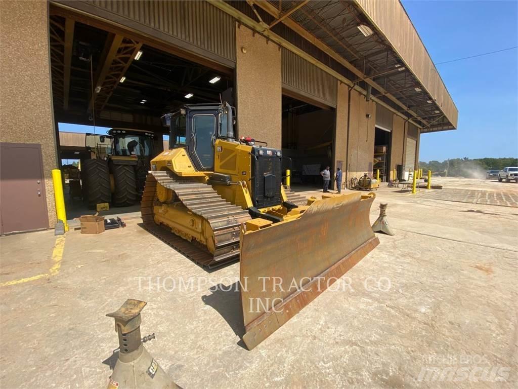 CAT D5 Μπουλντόζες με ερπύστριες