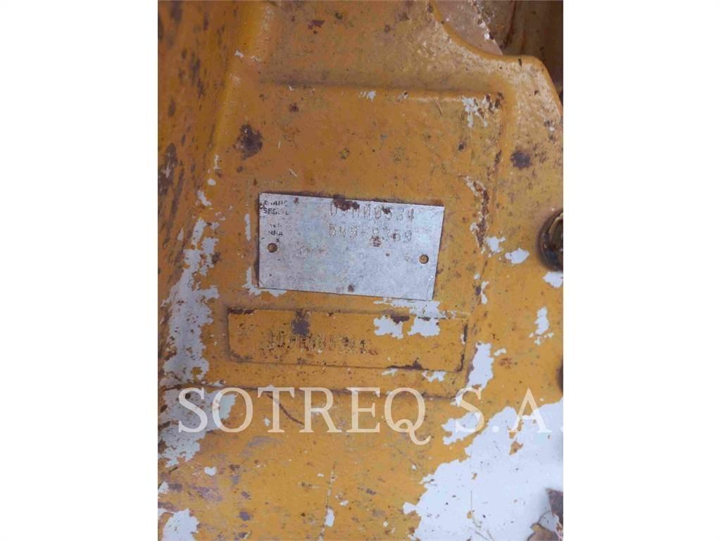 CAT D5 Μπουλντόζες με ερπύστριες
