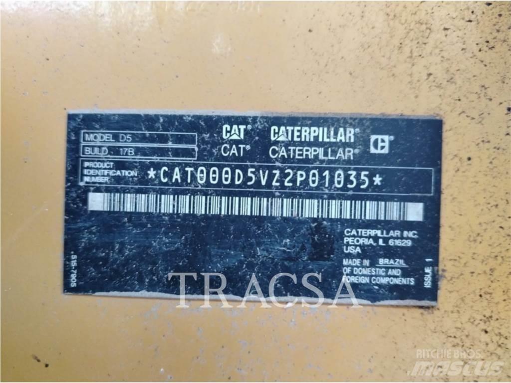 CAT D5 Μπουλντόζες με ερπύστριες