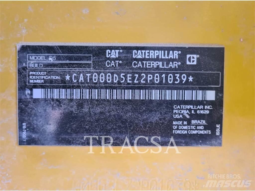 CAT D5 Μπουλντόζες με ερπύστριες