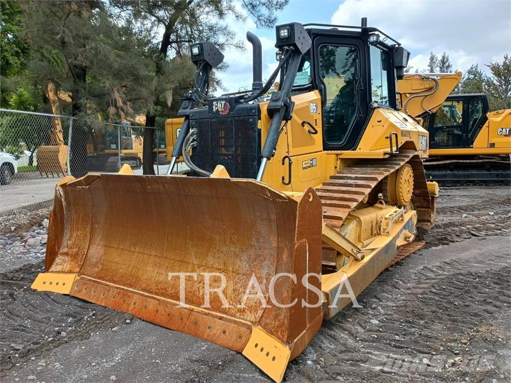 CAT D5 Μπουλντόζες με ερπύστριες