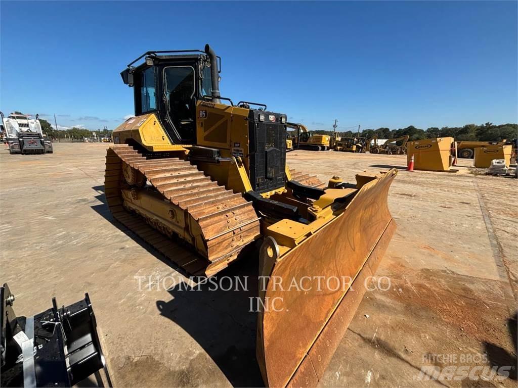 CAT D5 Μπουλντόζες με ερπύστριες