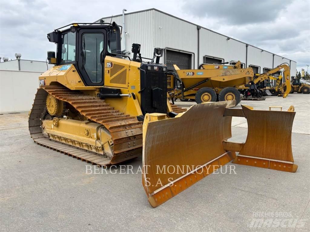 CAT D5 Μπουλντόζες με ερπύστριες