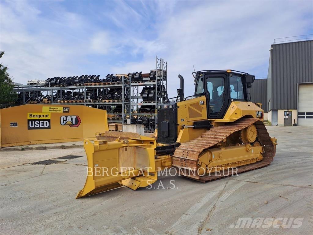 CAT D5 Μπουλντόζες με ερπύστριες