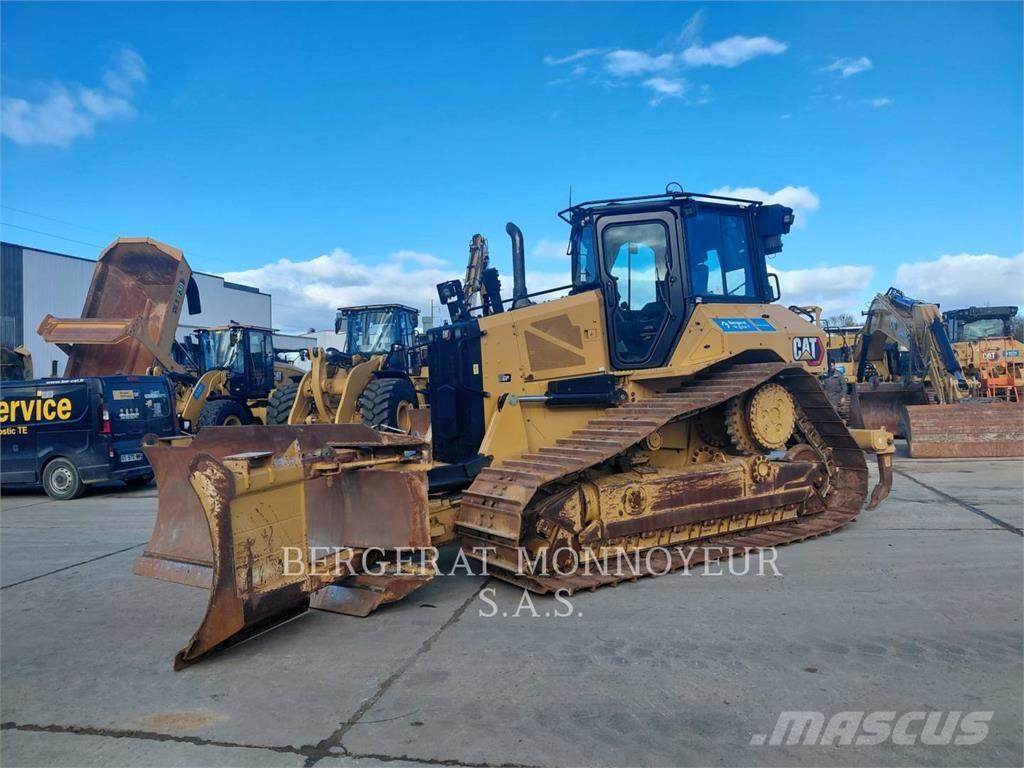 CAT D5 Μπουλντόζες με ερπύστριες