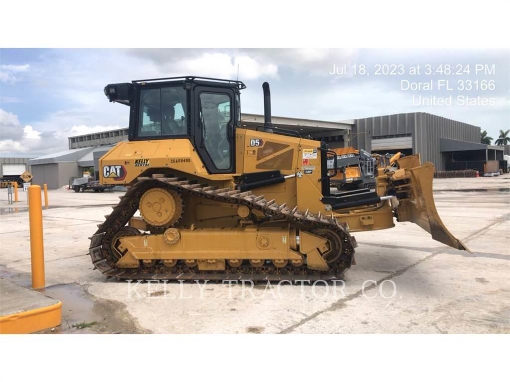 CAT D5 Μπουλντόζες με ερπύστριες