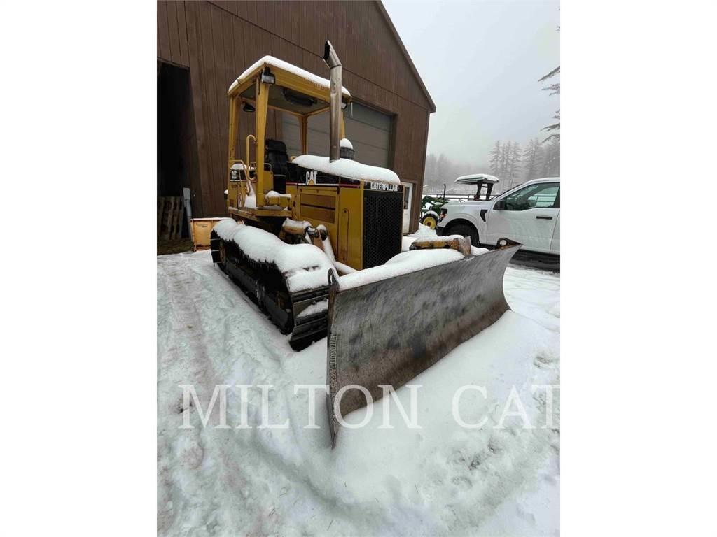 CAT D5CIII Μπουλντόζες με ερπύστριες