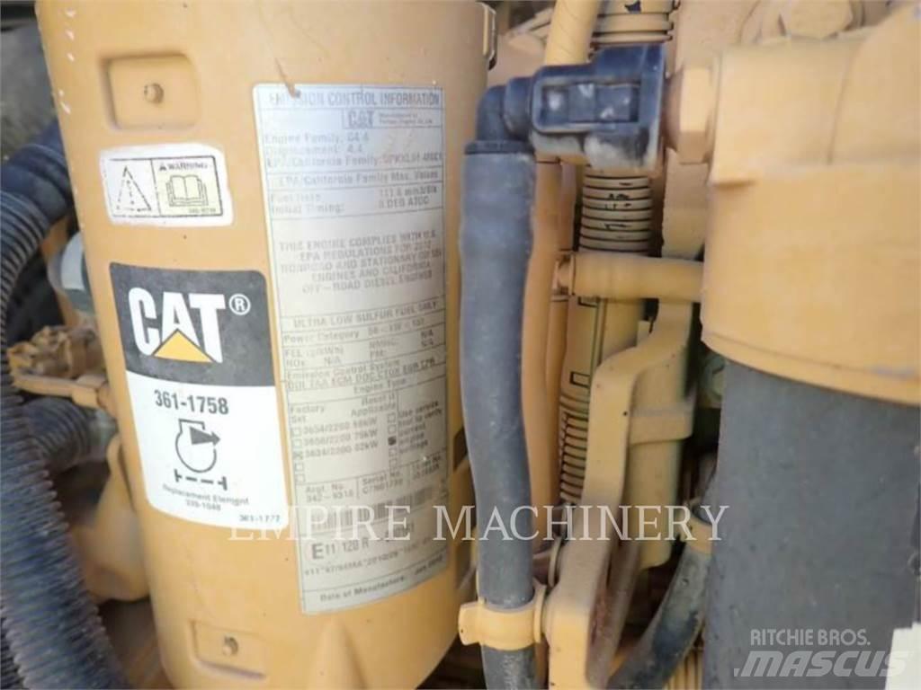 CAT D5K Μπουλντόζες με ερπύστριες