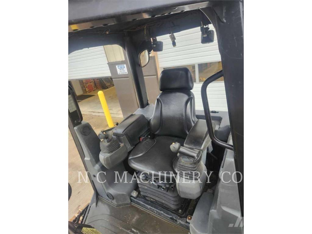 CAT D5K2 XLCN Μπουλντόζες με ερπύστριες