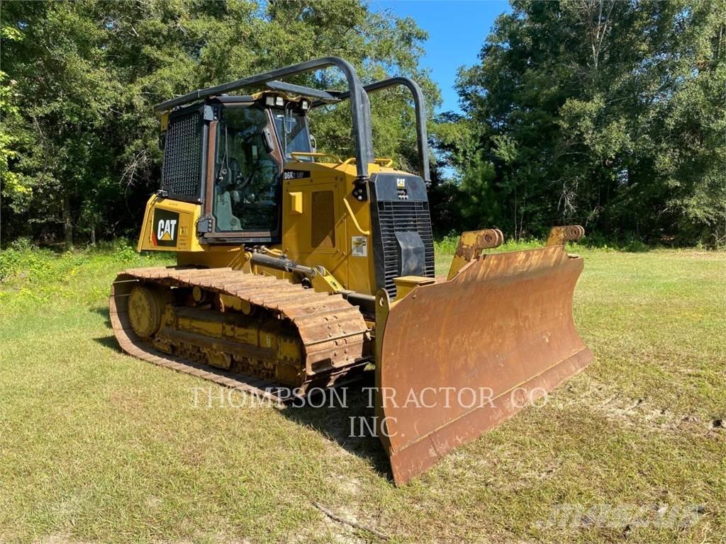 CAT D6K2 Μπουλντόζες με ερπύστριες